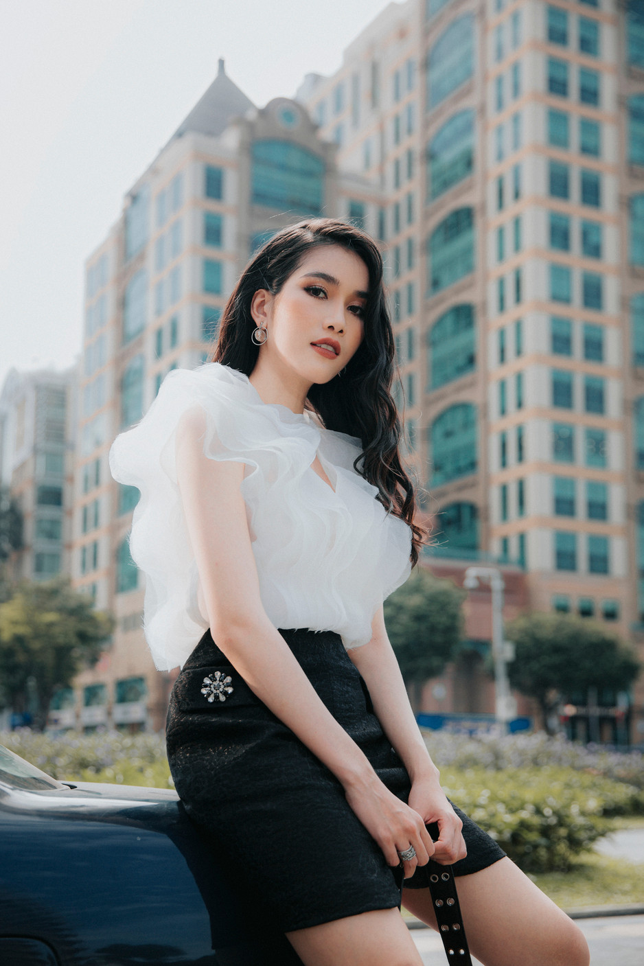 Không chỉ xinh đẹp, Phương Anh có thành tích học tập đáng nể. Cô tốt nghiệp thủ khoa ngành Hệ thống quản lý thông tin tại Đại học RMIT. Nàng á hậu còn sử dụng thành thạo tiếng Anh, Pháp.