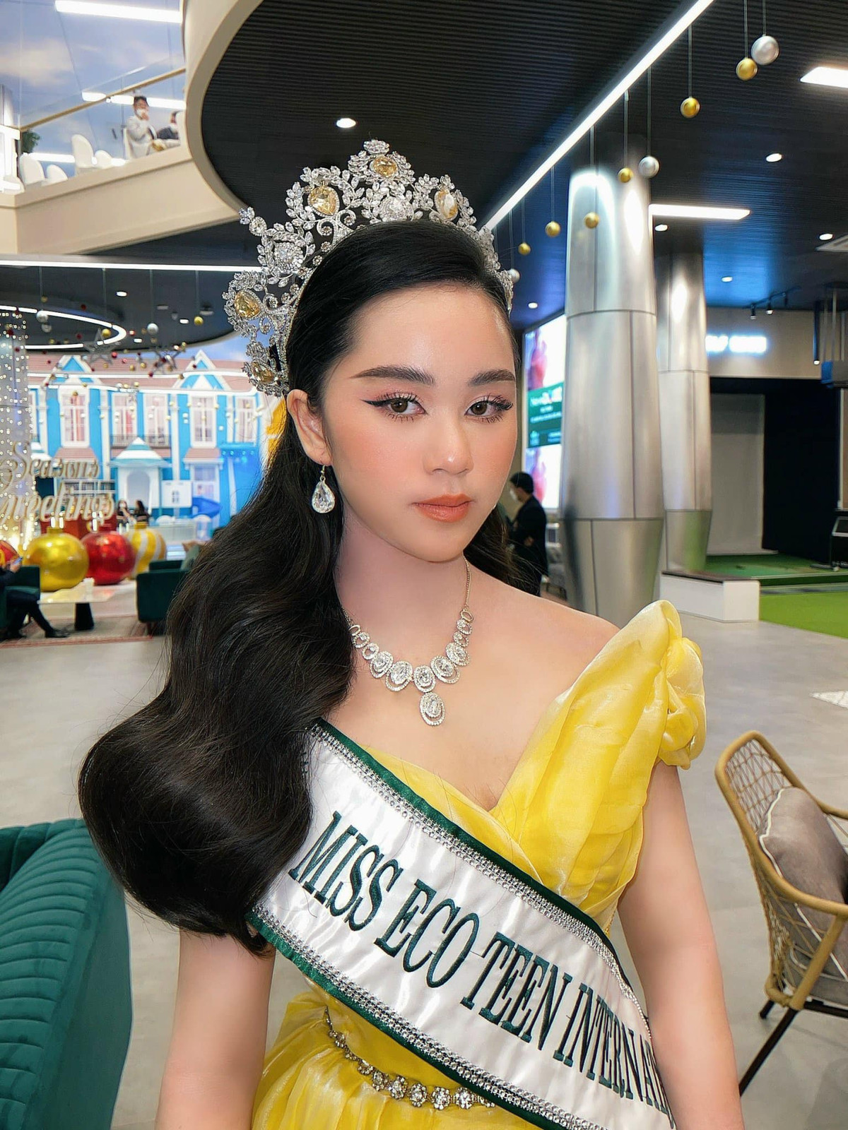 Nàng hoa hậu nhí từng đạt Huy chương bạc piano solo tại Liên hoan âm nhạc châu Á lần 3 tại Singapore 2015, là học viên nhỏ tuổi nhất tham gia chương trình du học hè tại học viện piano lừng danh thế giới Adam Gyorgy ở Hungary.