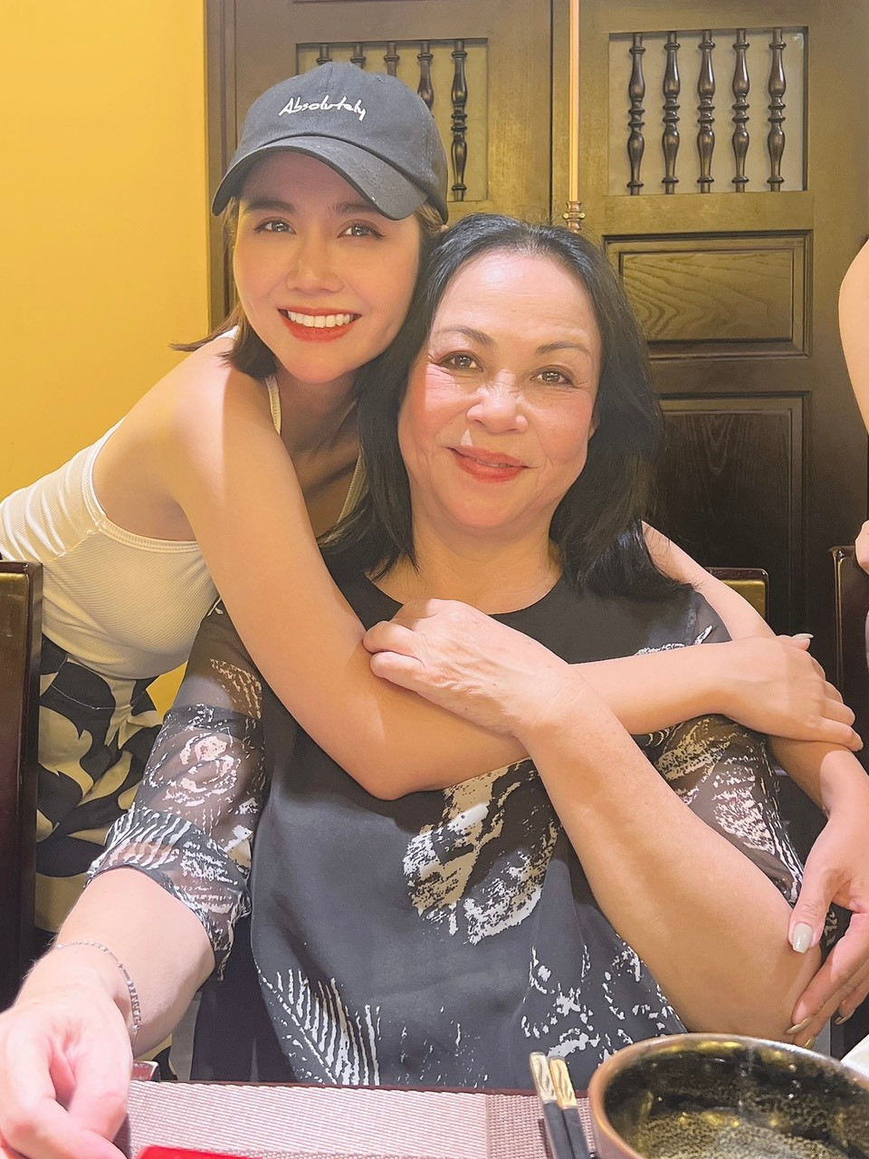 Huyền Lizzie cũng bày tỏ, cô đã trưởng thành hơn sau bộ phim. Cũng nhờ vai diễn này cô có thêm nhiều cơ hội trong nghề nghiệp, có cuộc sống tốt hơn.