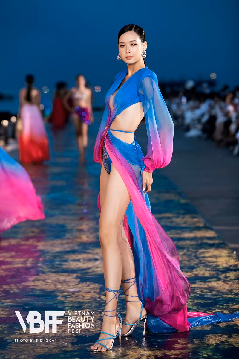 Bảo Ngọc xuất sắc giành giải Người đẹp thời trang.