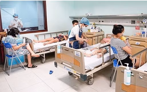 So tre nhiem virus Adeno tang, co 7 ca tu vong