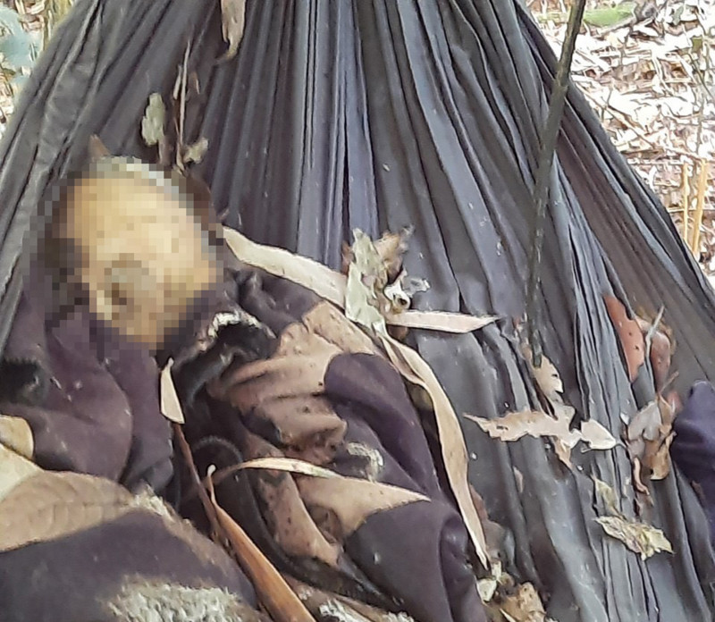 Nhieu tinh tiet la trong vu phat hien 2 thi the giua rung gia