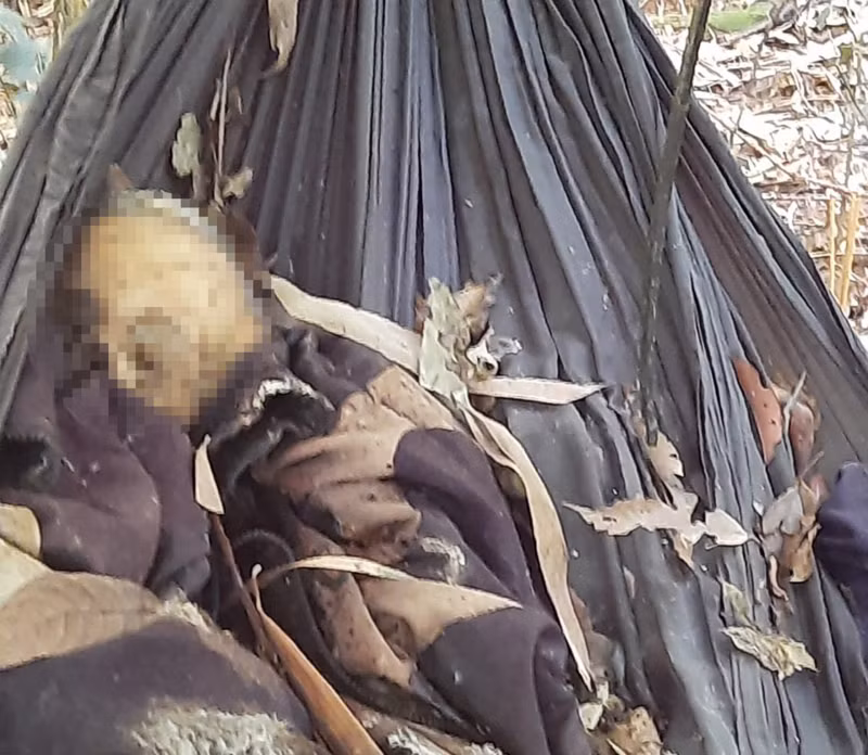 Nhieu tinh tiet la trong vu phat hien 2 thi the giua rung gia