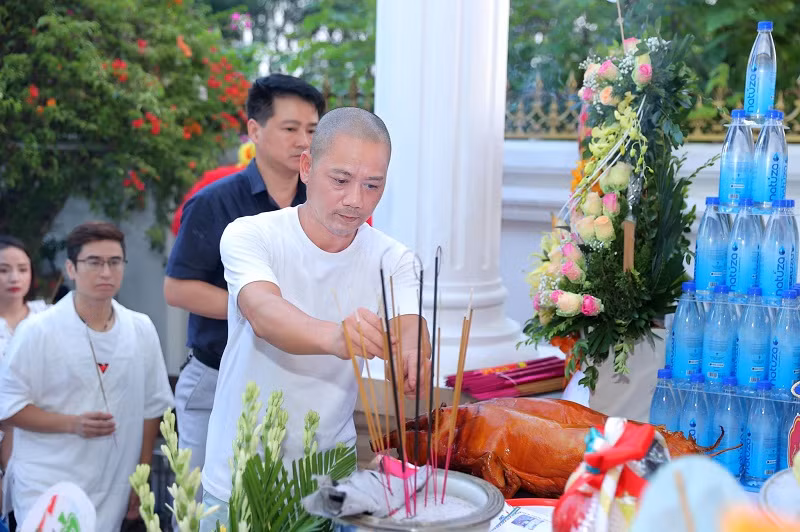 Đạo diễn Trần Bình Trọng.