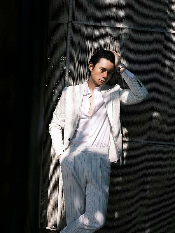 Thời gian TPHCM giãn cách để phòng chống dịch bệnh, Nguyễn Anh Dũng duy trì lối sống tích cực, tự tập luyện để thay đổi vóc dáng ngay tại nhà.