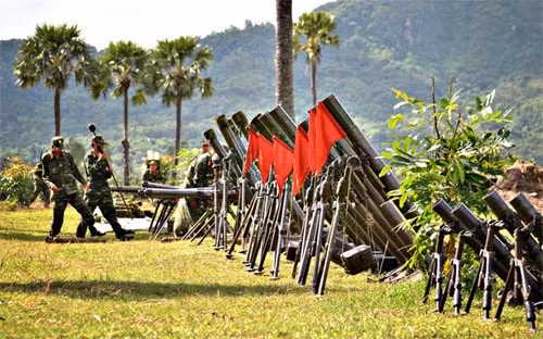 Chien dau co Su-30MK2 nem bom trong dien tap o QK9-Hinh-5