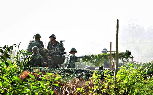 Chien dau co Su-30MK2 nem bom trong dien tap o QK9-Hinh-4