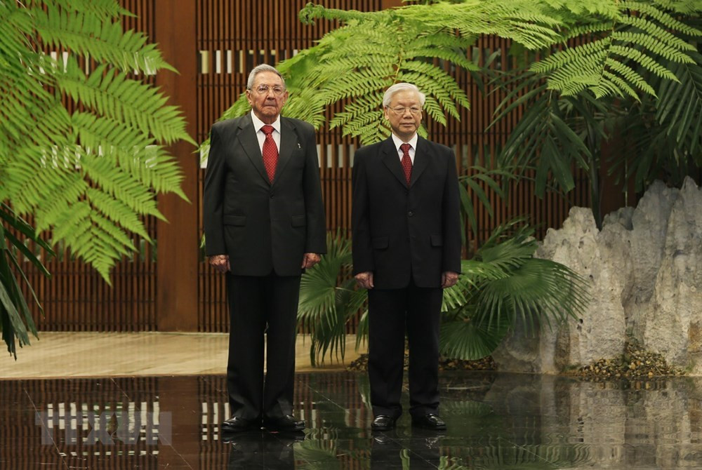 Chiều 29/3 (giờ địa phương), lễ đón chính thức Tổng Bí thư Nguyễn Phú Trọng được tổ chức trọng thể theo nghi thức dành cho nguyên thủ quốc gia, tại Cung Cách mạng ở thủ đô La Habana. (Ảnh: Trí Dũng/TTXVN)