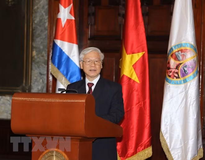 Tong Bi thu Nguyen Phu Trong nhan Bang Tien sy danh du tai Cuba-Hinh-3