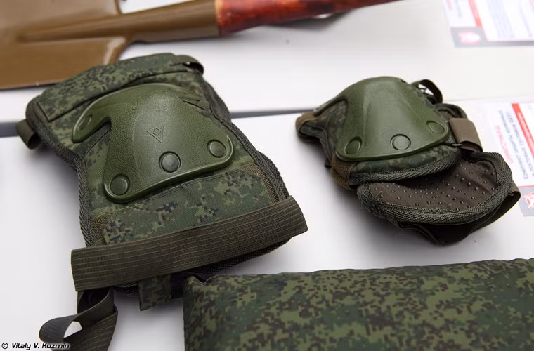 Miếng bảo vệ khuỷu tay và đầu gối 6B51.