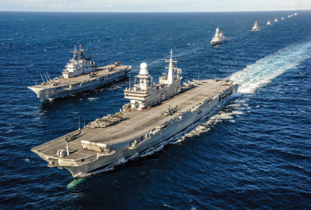  9. Hải quân Italy. Năng lực chiến đấu của Hải quân Italy gồm có: 2 tàu sân bay, 4 tàu khu trục, 3 tàu đổ bộ, 14 tàu tuần tra, 12 khinh hạm, 17 tàu quét mìn , 6 tàu ngầm tấn công… Hải quân Ý không tàu tấn công đổ bộ nào. Tổng cộng có 66 tàu chiến các loại và 35.200 binh sĩ hải quân đang phục vụ. Ảnh: Hai Tàu sân bay của Hải quân Ý.