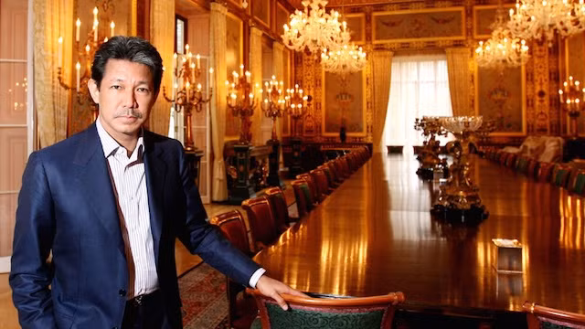 Ngôn ngữ chính thức của Brunei hiện nay là tiếng Malaysia. Ngoài ra, người dân quốc gia này còn sử dụng tiếng Anh và tiếng Trung. Hồi giáo là quốc giáo của nước này (67% dân số theo hồi giáo). 13% dân số theo phật giáo 13% và Thiên chúa giáo 10%. Tín ngưỡng bản xứ và tôn giáo khác là 10%. Ảnh: Wikipedia. 