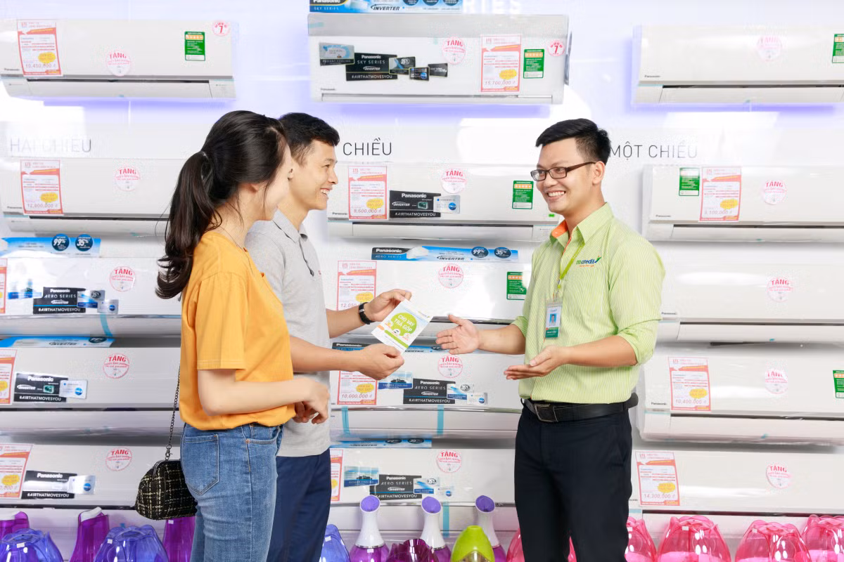 Đặc biệt, nếu có điều kiện nên sử dụng các thiết bị điện tử tiết kiệm năng lượng với các công nghệ mới. Đây là xu hướng văn minh, tiết kiệm, xanh và sạch.