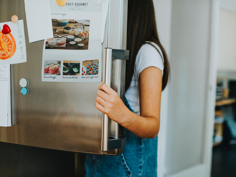 Thứ hai, cần vệ sinh và bảo dưỡng định kỳ. Như, máy điều hòa nhiệt độ nếu không bảo dưỡng và vệ sinh thường xuyên hiệu quả làm mát hoặc làm ấm sẽ kém, đồng thời sẽ tốn điện hơn so với việc vệ sinh và bảo dưỡng thường xuyên, định kỳ theo khuyến cáo của nhà sản xuất.