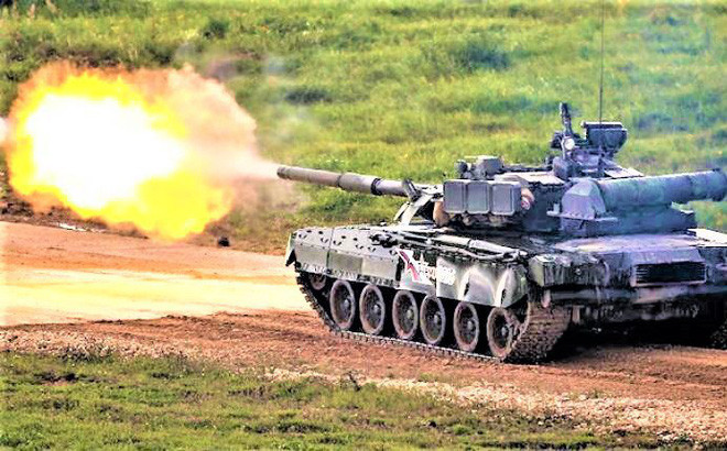 Điều đặc biệt đáng chú ý ở T-14 là một số công nghệ mới hiện đang được phát triển, từ giáp composite mới đến các loại đạn xuyên giáp. Pháo chính 2A82-1M của xe tăng và hệ thống điều khiển hỏa lực Kalina cho phép tấn công nhiều mục tiêu. T-14 cũng có khả năng phòng không tiên tiến, để chống lại trực thăng và máy bay phản lực tấn công tầm thấp. 