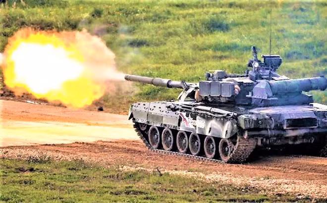 Điều đặc biệt đáng chú ý ở T-14 là một số công nghệ mới hiện đang được phát triển, từ giáp composite mới đến các loại đạn xuyên giáp. Pháo chính 2A82-1M của xe tăng và hệ thống điều khiển hỏa lực Kalina cho phép tấn công nhiều mục tiêu. T-14 cũng có khả năng phòng không tiên tiến, để chống lại trực thăng và máy bay phản lực tấn công tầm thấp. 