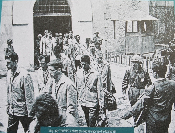 Cùng với việc bị "nghỉ mát" ở Hà Nội tới tận năm 1973, giáo trình chống MiG của Không quân Mỹ cũng bị bỏ dở cho tới tận khi người Mỹ rút lui khỏi Việt Nam, sau một chiến dịch không kích không thể thảm bại hơn. Nguồn ảnh: TL. 