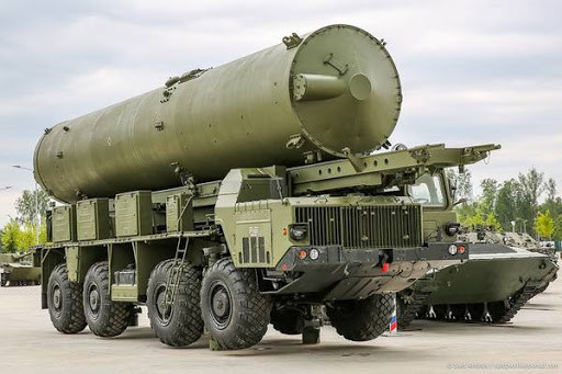 Hệ thống chống tên lửa đạn đạo A-235 được đặt tại Sân bay vũ trụ Plesetsk. A-235 bao gồm 3 phiên bản, thứ nhất là hệ thống tầm xa có khả năng tiêu diệt mục tiêu ở cự ly tới 1.500 km, ở độ cao 800 km; tầm trung có khả năng tiêu diệt mục tiêu ở cự ly 1.000 km, ở độ cao 120 km; tầm ngắn có khả năng tiêu diệt mục tiêu ở cự ly 350 km, ở độ cao 40 km.