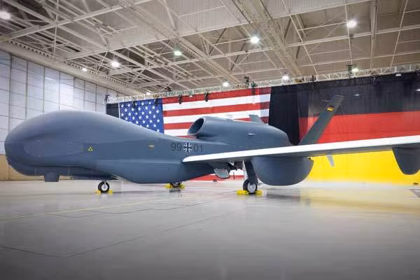 Một mặt, châu Âu có thể không thoát khỏi sự kiểm soát của Mỹ, vì Mỹ luôn coi châu Âu là thị trường mua bán vũ khí chính của mình. Đây là tình huống mà Mỹ không muốn thấy ở châu Âu, khi châu Âu từ bỏ các UAV do Mỹ sản xuất và độc lập phát triển các UAV.