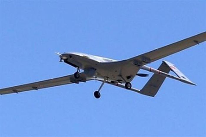 Vào tháng 1/2021, báo chí Thổ Nhĩ Kỳ đưa tin, Bulgaria đang thể hiện sự quan tâm đến UAV TB2. Hợp đồng cung cấp hai tổ hợp với sáu UAV, có thể đã xuất hiện vào năm ngoái, nhưng việc ký kết đã bị hoãn lại do đại dịch Covid-19 và kinh tế khó khăn. Mặc dù vậy, các cuộc đàm phán vẫn tiếp tục và có thể dẫn đến kết quả mong muốn.