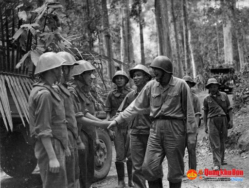 Nhắc đến dấu ấn của Trung tướng Đồng Sỹ Nguyên đối với Đường Trường Sơn, Thiếu tướng Võ Sở, nguyên Chính ủy Binh đoàn 12, Chủ tịch Hội Truyền thống Trường Sơn - Đường Hồ Chí Minh Việt Nam đánh giá, trong số các Tư lệnh Bộ đội Trường Sơn, Tướng Nguyên đóng vai trò đặc biệt trên tuyến giao thông chiến lược này.