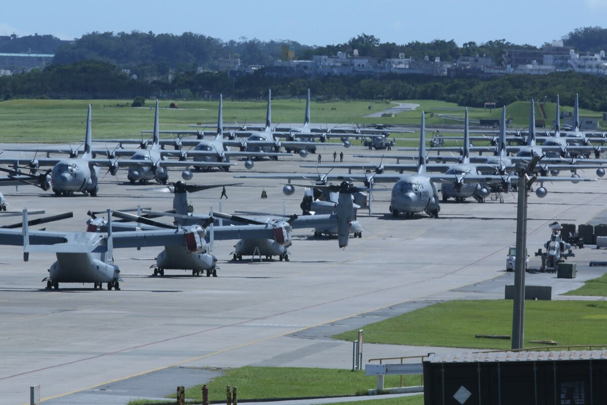 Về mặt quân sự, đảo Guam đang có vai trò quan trọng về bố trí hải quân và không quân Mỹ ở Thái Bình Dương - Ấn Độ Dương, cũng là một phần quan trọng trong mạng lưới hỏa lực không quân, để Washington có thể răn đe Bắc Kinh.