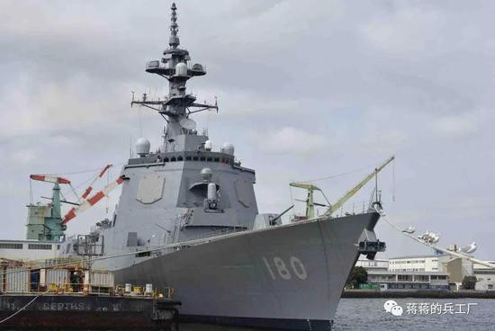 Nhờ số lượng tàu trang bị hệ thống chiến đấu Aegis, nên sức mạnh của JMSDF được nâng lên rất nhiều. Bộ Quốc phòng Nhật Bản gần đây cho biết, họ có ý định đóng tiếp hai tàu khu trục được trang bị hệ thống Aegis do Mỹ sản xuất, để thay thế việc triển khai hệ thống Aegis trên đất liền ở Akita và Yamaguchi.