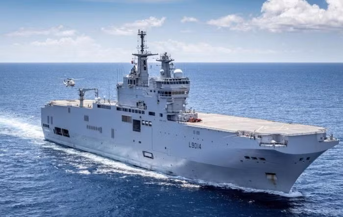 Tờ Bưu điện Hoa Nam Buổi sáng nhận định, việc Pháp sẵn sàng đối đầu với các tuyên bố chủ quyền phi lý của Bắc Kinh, trong khu vực biển Đông đã phản ánh lợi ích của Paris ở Ấn Độ Dương-Thái Bình Dương và những kế hoạch hợp tác với nhóm "Bộ tứ Kim cương".