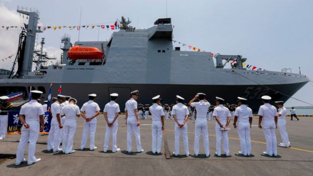 Năm 2018, Pháp đã theo bước Mỹ đưa ra phiên bản chiến lược Ấn Độ Dương-Thái Bình Dương của riêng mình. Cùng với các nước châu Âu khác, Paris nhiều lần tuyên bố tự do hàng hải phải được duy trì ở Biển Đông. Pháp đã đưa ra một tuyên bố chung với Liên Hợp quốc, Đức và Anh, ủng hộ phán quyết nói trên của Tòa án La Haye năm 2016.