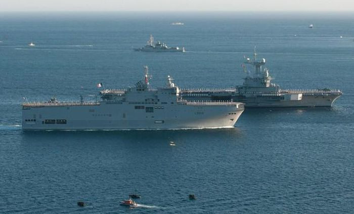 Nhóm tàu này sẽ đi qua Biển Đông hai lần và tham gia một cuộc tập trận chung với Mỹ và Nhật Bản vào tháng 5, bao gồm cả huấn luyện tác chiến mạng. Hải trình của nhóm tàu Pháp không bao gồm đi qua Eo biển Đài Loan.