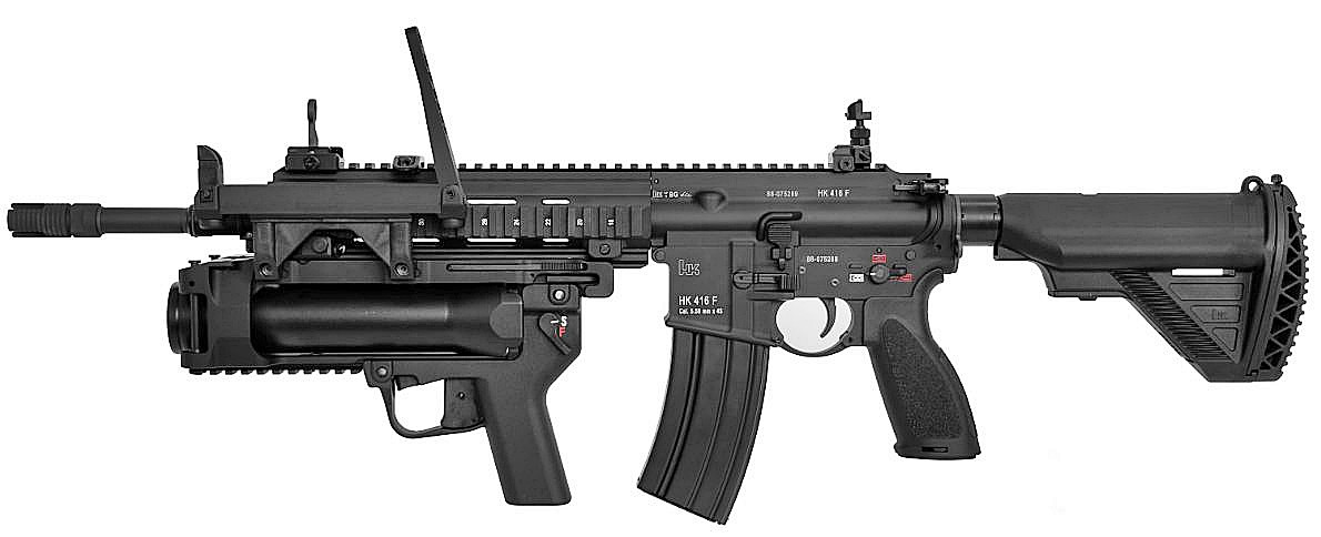 Việc Pháp gần đây sử dụng súng trường tiến công HK416F, cũng là một biến thể AG-C khác, được gọi là HK2969F. Điều này đánh dấu việc Quân đội Pháp từ bỏ súng trường tiến công và súng phóng lựu do họ sản xuất, để chuyển sang sử dụng vũ khí bộ binh của Đức.