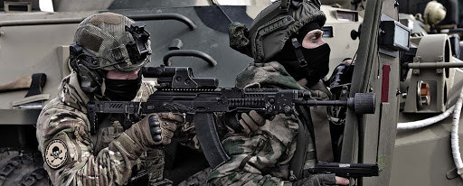 Khi chương trình tái vũ trang quân đội Nga vừa được thông qua, những người hoài nghi, đã nghi ngờ khả năng thành công của nó; đặc biệt là kinh phí lấy ở đâu, khi Nga bị phương Tây cấm vận. Nhưng hiện nay, họ đã có câu trả lời bằng thực tiễn, khi nhìn vào khả năng sẵn sàng chiến đấu của lực lượng này.