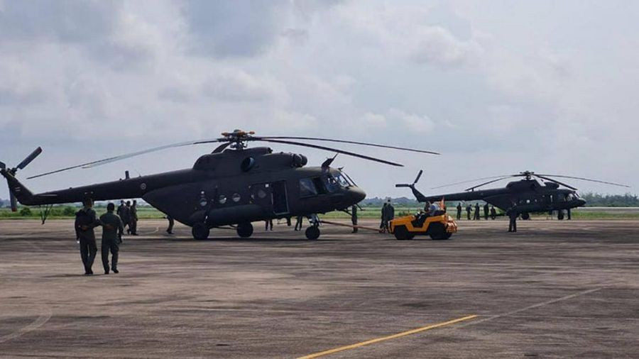 Bộ ngoại giao Nga cho biết, chính phủ Nga vừa bàn giao 3 trực thăng Mi-17V-5 cho không quân Thái Lan. Những chiếc trực thăng này được Thái Lan mua phục vụ cho công tác tìm kiếm cứu nạn, phòng chống thiên tai.