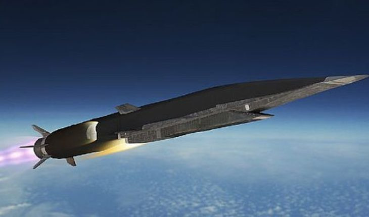 Do Kinzhal vốn là tên lửa đất đối đất chiến thuật, được hiện đại hóa nên nó có tốc độ bay trung bình trên Mach 5 và có khả năng cơ động cao trong không trung, xuyên thủng các hệ thống phòng không của NATO.