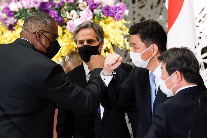 Việc Trung Quốc triển khai tàu khu trục Type 055 đến Biển Nhật Bản, được Nhật Bản cho là trái với tuyên bố chung 2+2 gần đây, của các các ngoại trưởng và bộ trưởng quốc phòng 2 nước Nhật Bản và Mỹ, tại thủ đô Tokyo vào ngày 16/3.