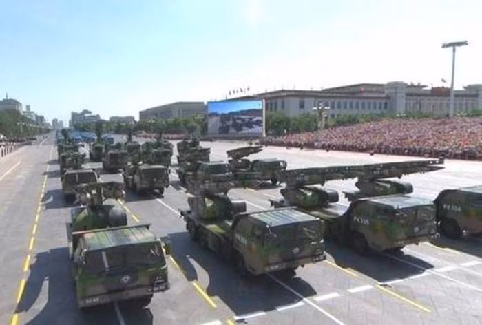 Ngoài ra theo một số nhà phân tích cho rằng, ngoài nguyên nhân thương chiến Mỹ - Trung, khiến các đồng minh trong khu vực mua vũ khí của Mỹ, thì một lí do khác là đại dịch Covid-19, cũng ảnh hưởng lớn đến sự sụt giảm giá trị xuất khẩu vũ khí của Trung Quốc.