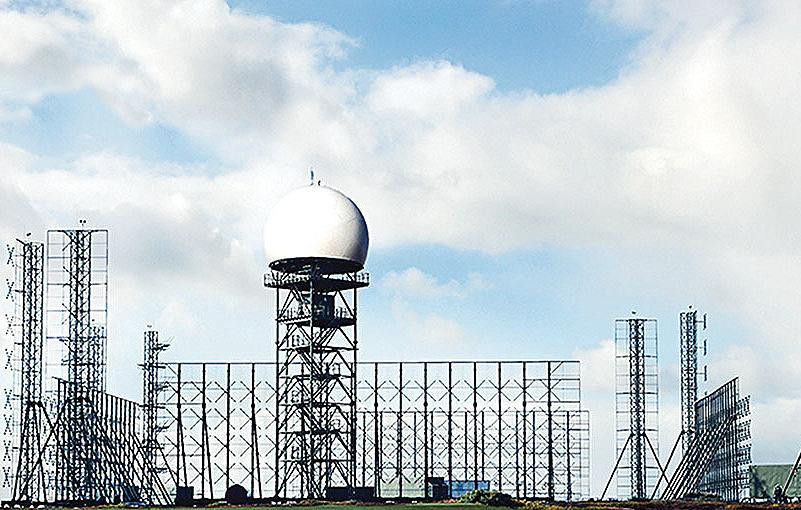 Iran gần đây cũng tuyên bố rằng, hệ thống radar Rezonans-NE do Nga sản xuất, đã được sử dụng thành công để phát hiện và theo dõi các máy bay chiến đấu tàng hình F-35 của Mỹ gần biên giới nước này vào tháng 1/2020. 