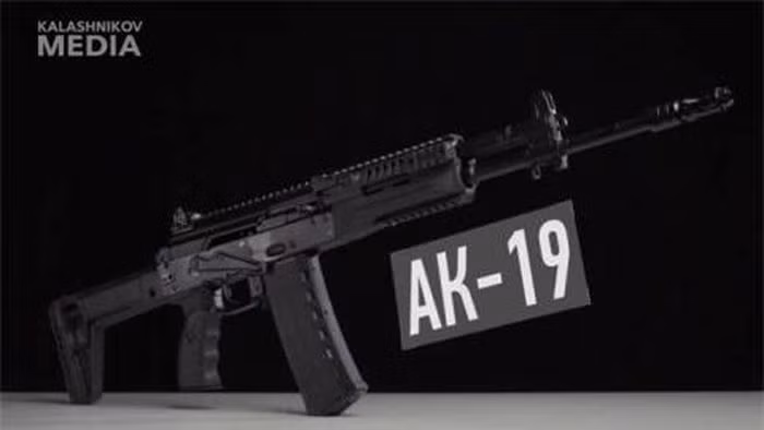 AK-12 sẽ tiếp tục được nâng cấp và cập nhật những công nghệ mới nhất. Ngoài ra, trên cơ sở phiên bản AK-12, súng trường tấn công AK-19 đã được tạo ra, sử dụng cỡ đạn 5,56x45 mm NATO và được thiết kế để chuyên cho xuất khẩu.
