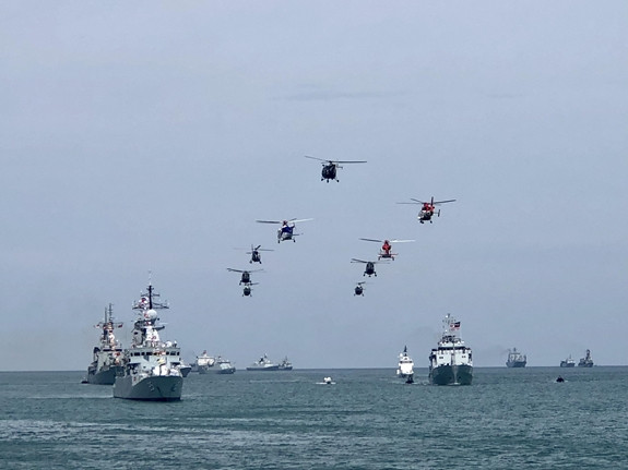 Đây là lực lượng của Hải quân có thể phối hợp các nhiệm vụ với Không quân và nhiều tình huống có chức năng tương tự. Không quân Hải quân được trang bị nhiều máy bay hiện đại để thực hiện nhiệm vụ tác chiến trên biển.