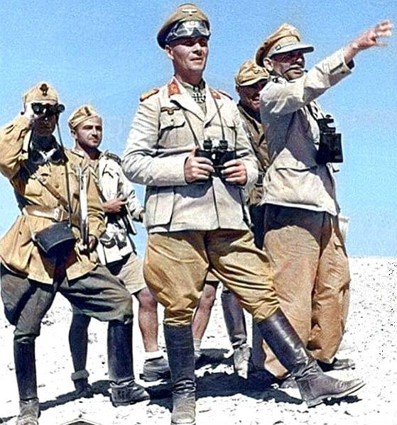 Rommel rút quân đoàn châu Phi của mình về Fuka, tàn tạ và đuối sức. Đến đây coi như kết thúc sự nghiệp binh trường huy hoàng của “Cáo già sa mạc” ở mặt trận Bắc Phi, nơi đã làm nên tên tuổi của ông trong đệ nhị thế chiến. Nguồn ảnh: Warhistory.