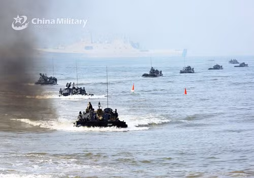 Ngay từ nhiều năm trước, quân đội Trung Quốc đã bắt đầu cố gắng thay thế hệ thống định vị GPS bằng hệ thống định vị Bắc Đẩu do Trung Quốc tự phát triển trên xe Type 05.