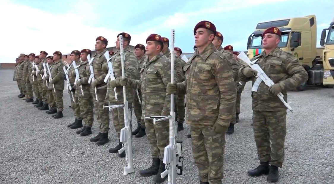 Các binh sĩ và khí tài hạng nặng của lực lượng quân đội Azerbaijan đã lên đường bắt đầu tiến sang Thổ Nhĩ Kỳ từ ngày 17/1 để chuẩn bị tham gia cuộc diễn tập quy mô.