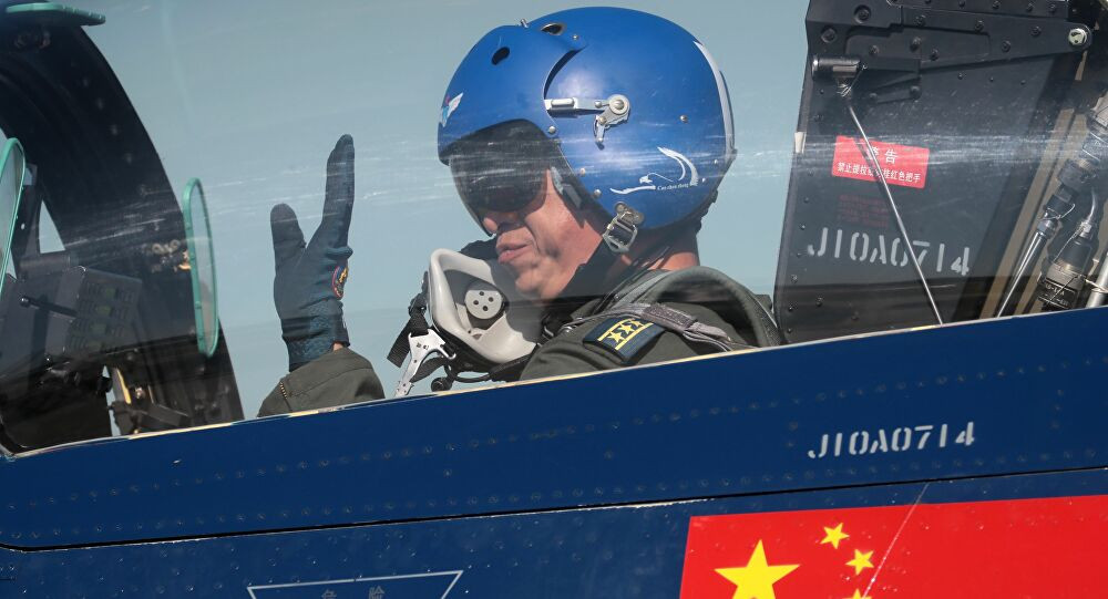 Những thay đổi này có thể báo hiệu sự kết thúc của hệ thống đào tạo kiểu “bảo mẫu”, theo lời tự mô tả của không quân Trung Quốc. Chương trình đào tạo phi công máy bay chiến đấu mới của Trung Quốc, sẽ tạo ra những phi công được đào tạo tốt hơn và với tỷ lệ cao hơn trước đây.