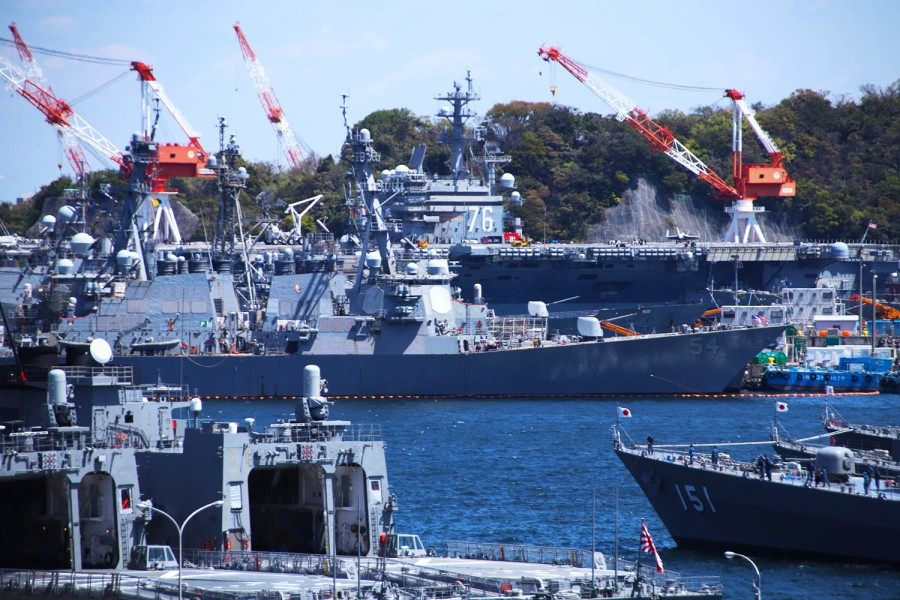 Năng lực đóng tàu quân sự của Nhật Bản rất mạnh và hiệu quả đóng tàu cao hơn nhiều so với các nước khác. Mặc dù chi phí phát triển các công nghệ quân sự rất phức tạp và tốn kém, nhưng tàu chiến của Nhật Bản nhìn chung, vẫn có giá rẻ hơn so với của Anh.