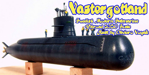 Australia quyết định mua một thiết kế đã qua kiểm chứng, như một biện pháp tiết kiệm chi phí hơn là xây dựng một lớp tàu mới từ đầu. Tuy nhiên, khi quyết định sửa đổi lớp Västergötland, Hải quân Australia về cơ bản đang tạo ra một thiết kế tàu ngầm mới từ đầu, do đó có vô số vấn đề.