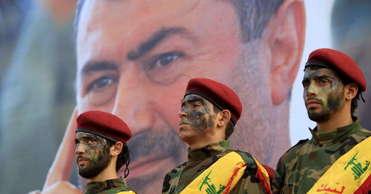 Nhiều thành viên trong ban lãnh đạo của Hezbollah được đào tạo ở Triều Tiên vào những năm 1980 và mạng lưới đường ngầm của Hezbollah được cho là xây dựng vào đầu những năm 2000, đã đóng vai trò quan trọng trong cuộc chiến ngắn ngủi với nước láng giềng Israel vào năm 2006.