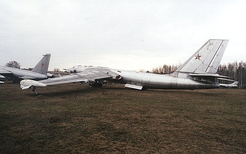 Sau khi ra mắt và được trình diễn, thì phía Mỹ cho rằng Liên Xô sản xuất hàng loạt máy bay ném bom chiến lược mới có khả năng tấn công lãnh thổ nước Mỹ. Nhận định trên đã trở thành lý do để quân đội Mỹ tăng đáng kể chi tiêu quốc phòng và xây dựng hàng không tầm xa trong suốt thời gian dài.