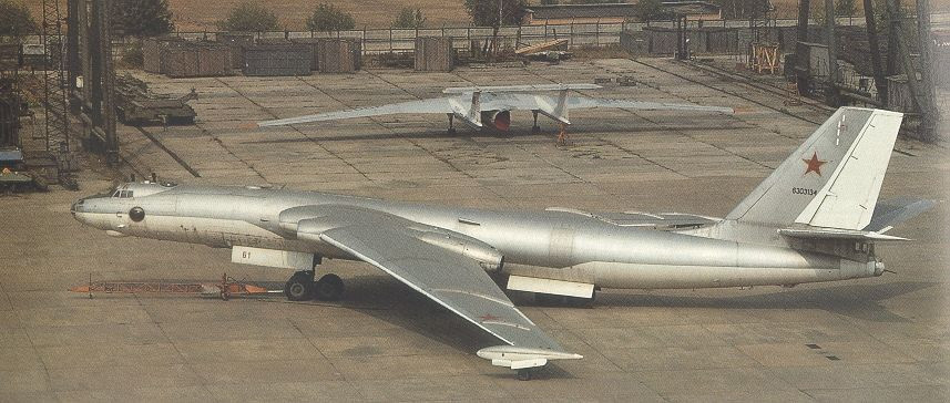 Những chiếc máy bay M-4 đều chưa từng tham chiến và không có chiếc nào được chuyển đổi để tấn công tầm thấp như máy bay B-52 của Mỹ, cũng như không có chiếc nào từng được xuất khẩu cho các đồng minh của Liên Xô. Máy bay bị ngừng sản xuất vào năm 1963, đến thời điểm đó 93 chiếc đã được chế tạo.