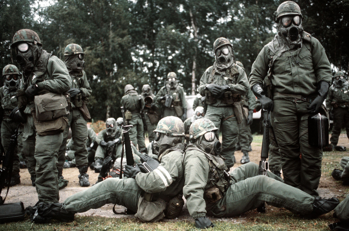 Trong thời kỳ chiến tranh Lạnh, Mỹ đã triển khai 250.000 lính Mỹ đóng tại Tây Đức, làm lực lượng răn đe và ngăn chặn các mối đe dọa tiềm tàng từ Liên Xô.