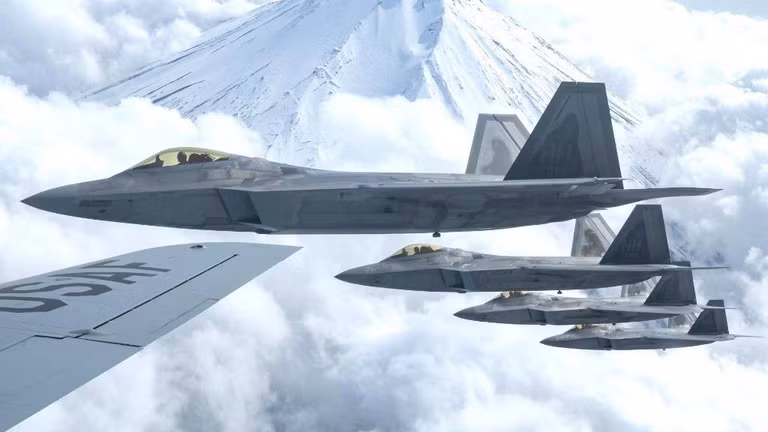 Một thông báo từ Bộ Tư lệnh Lực lượng Không quân Thái Bình Dương của Mỹ nêu rõ, cuộc tập trận "Pacific Iron 2021" nhằm thực hiện "Chiến lược Quốc phòng Quốc gia" của Bộ Quốc phòng Mỹ, ban hành năm 2018, nhằm nâng cao khả năng chiến đấu, thích ứng và phục hồi cao hơn của Quân đội Mỹ.